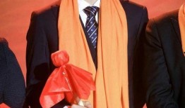 王一博关系爆料最新消息,神秘女子曝光，关系成谜引热议